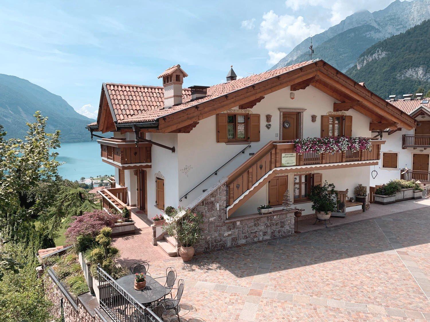 Villa La Dama Del Lago Molveno Exteriér fotografie