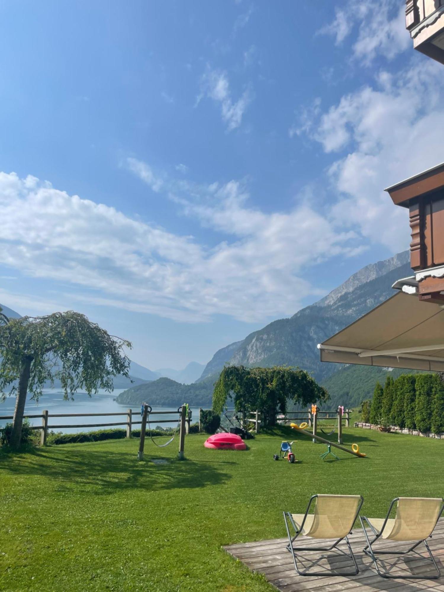 Villa La Dama Del Lago Molveno Exteriér fotografie